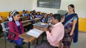 "कौन बनेगा अभ्यासपती"